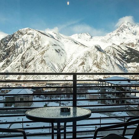 Kazbegi Hotel Grand View エクステリア 写真
