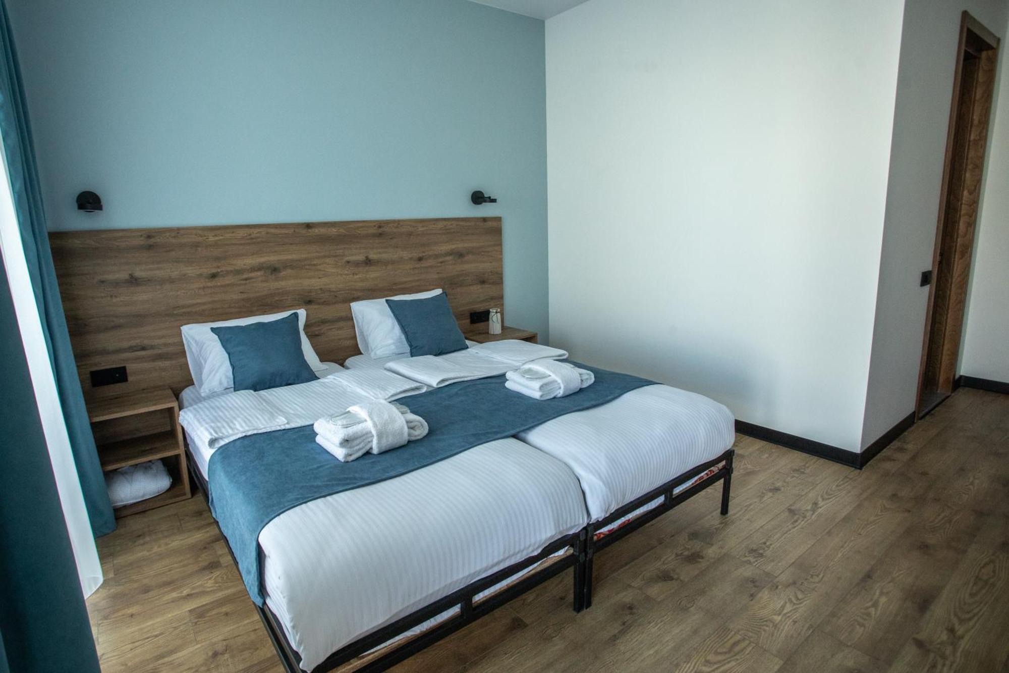 Kazbegi Hotel Grand View エクステリア 写真