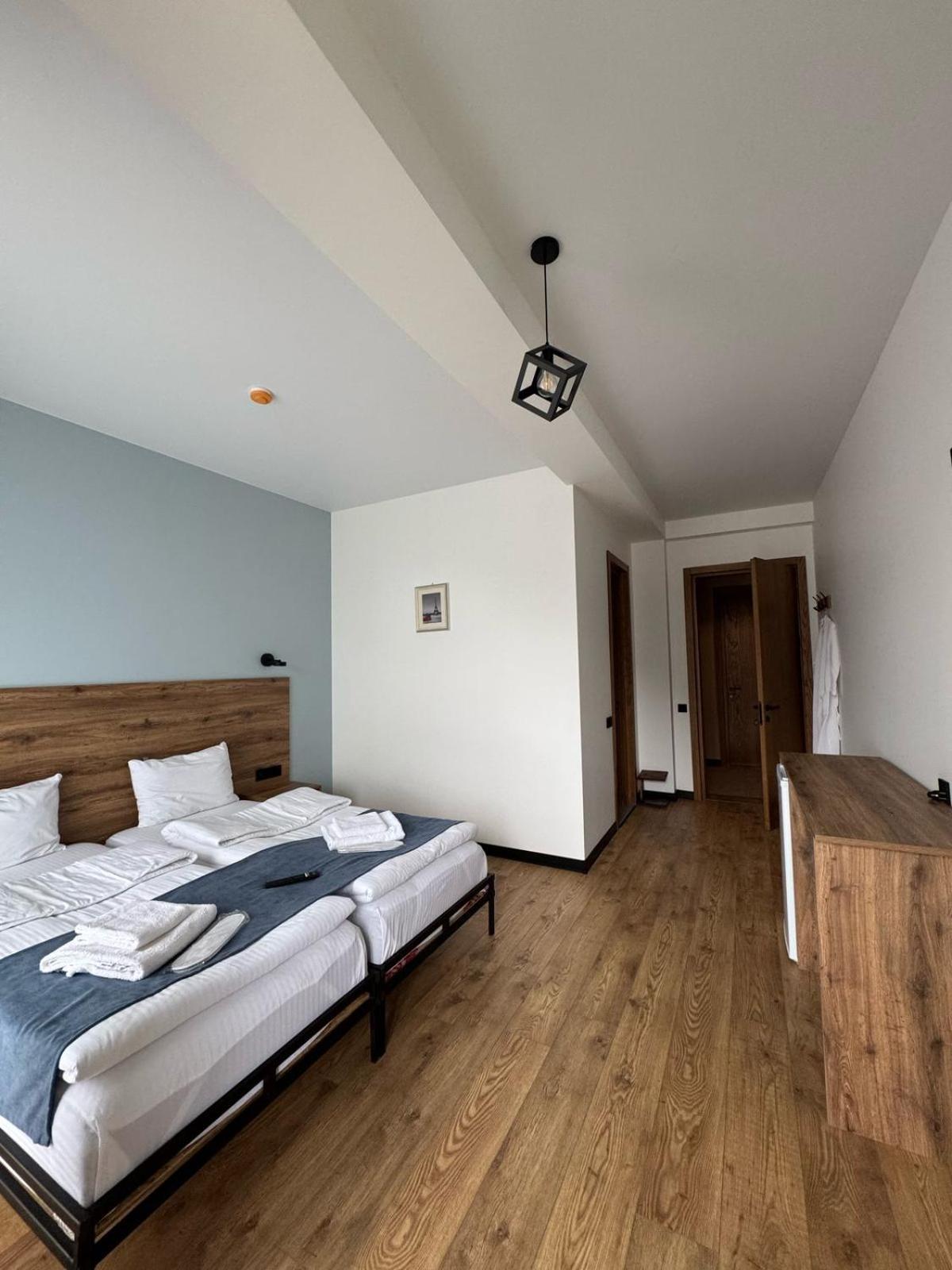 Kazbegi Hotel Grand View エクステリア 写真