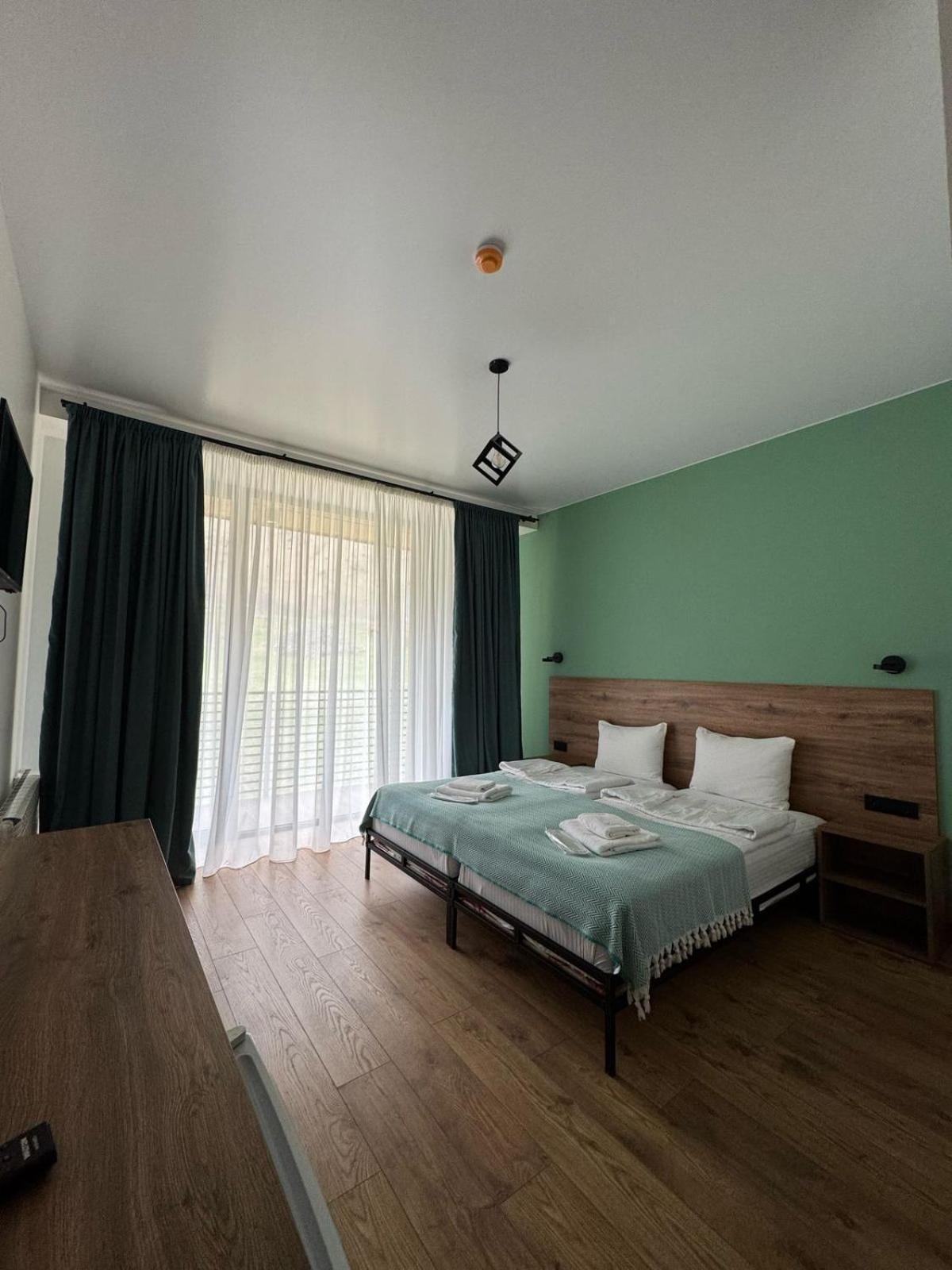 Kazbegi Hotel Grand View エクステリア 写真