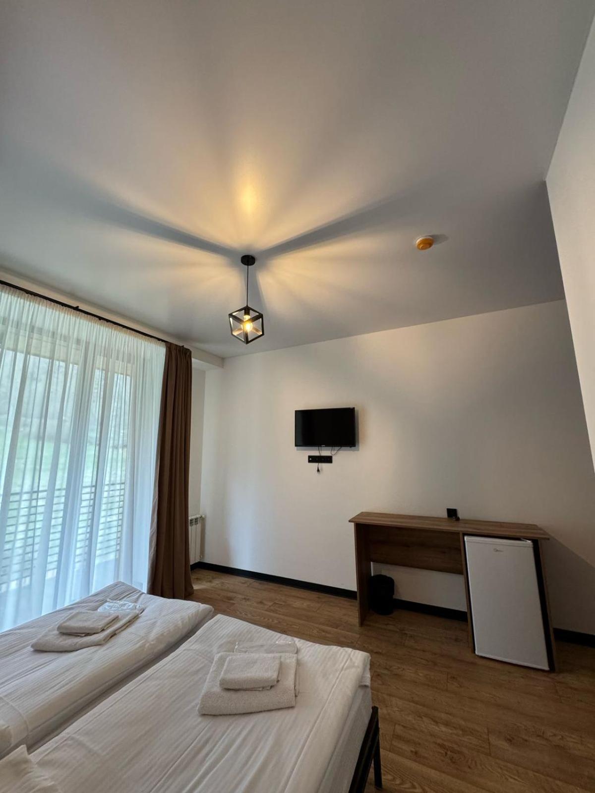 Kazbegi Hotel Grand View エクステリア 写真
