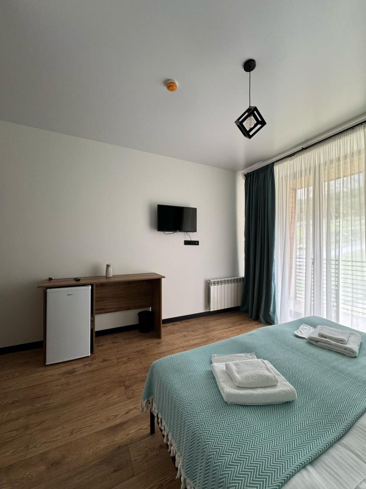 Kazbegi Hotel Grand View エクステリア 写真